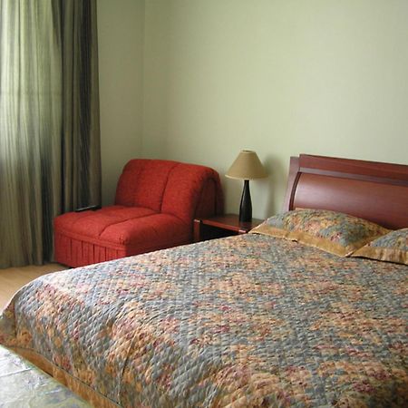 Comfortel Aparthotel Odessa Ngoại thất bức ảnh