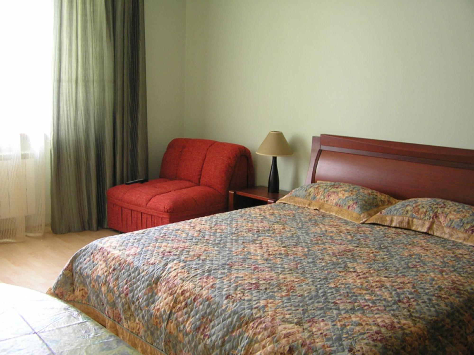 Comfortel Aparthotel Odessa Ngoại thất bức ảnh