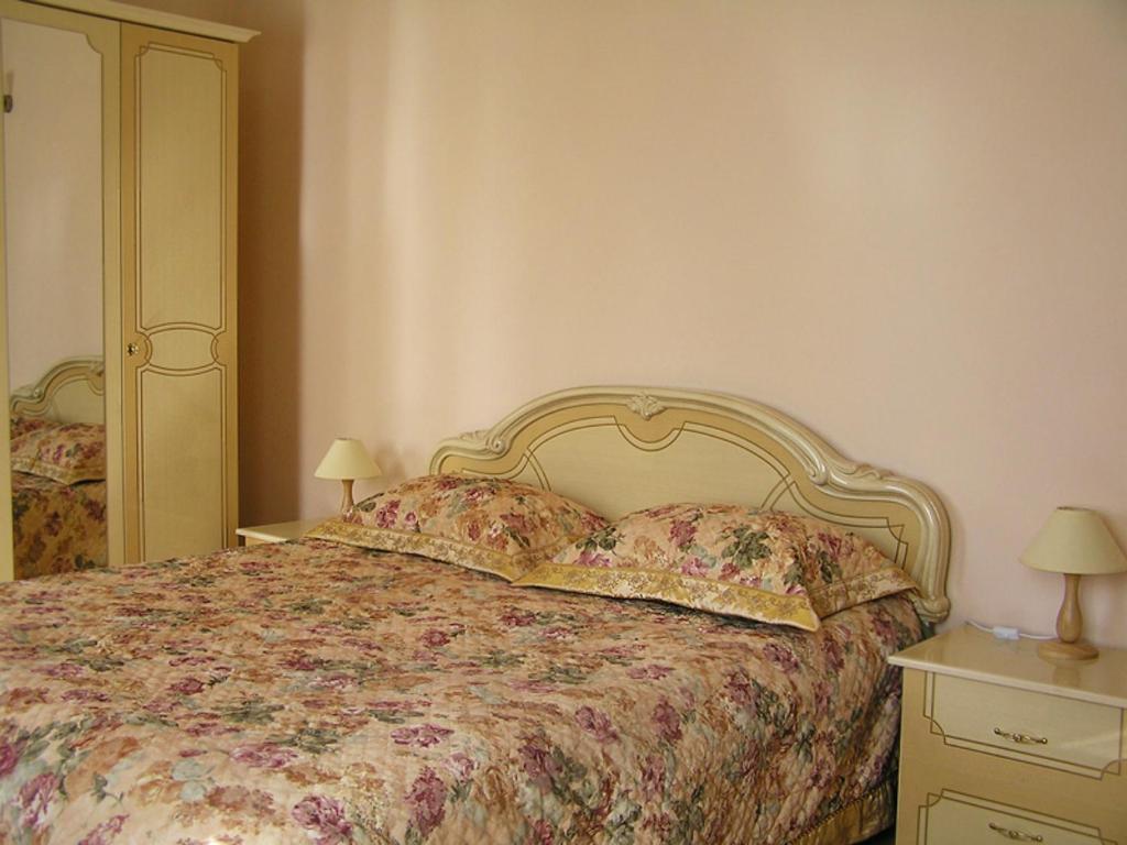 Comfortel Aparthotel Odessa Phòng bức ảnh